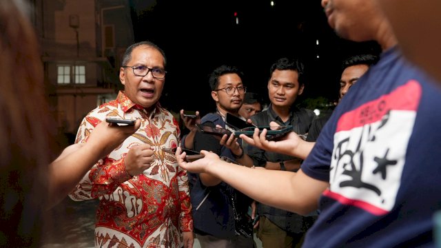 Danny Pomanto Nyanyikan Dua Lagu saat Dinner Bareng Pj Gubernur Sulsel di Rujab