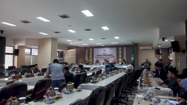 DPRD Kota Gelar Rapat Paripurna, Fatmawati Rusdi Diberhentikan Sebagai Wakil Wali Kota Makassar 