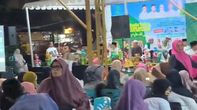 Maulid di MZDT Banjir Jemaah, IAS Gugah Kepedulian untuk Palestina