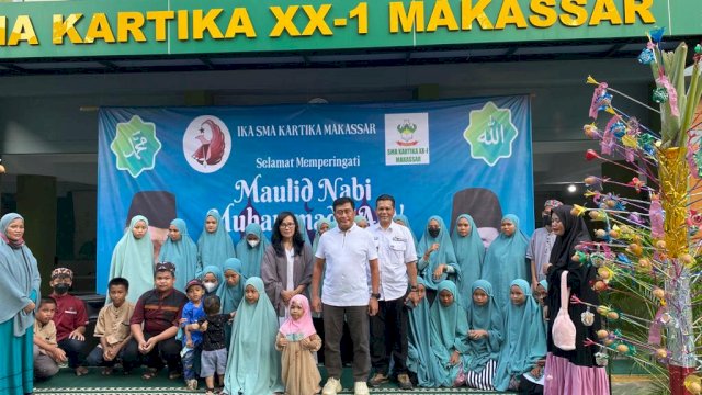 Pembagian Santunan Meriahkan Maulid Nabi IKA SMA Kartika XX-I 