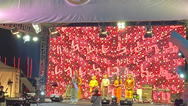 FinExpo BIK 2023 Ditutup dengan Kemeriahan Fashion Show Pejabat Bank se-Sulsel