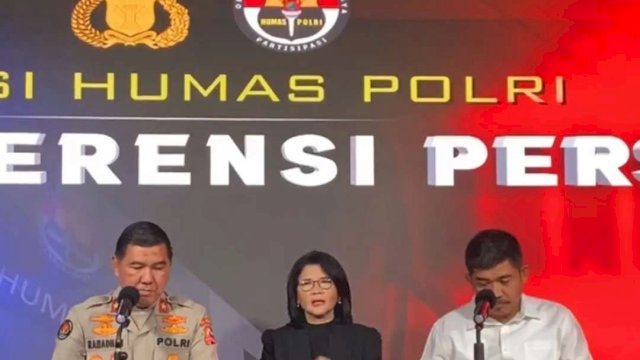 Juru Bicara Densus 88, Kombes Aswin Siregar, dalam jumpa pers di Mabes Polri, Selasa, 31 Oktober 2023.