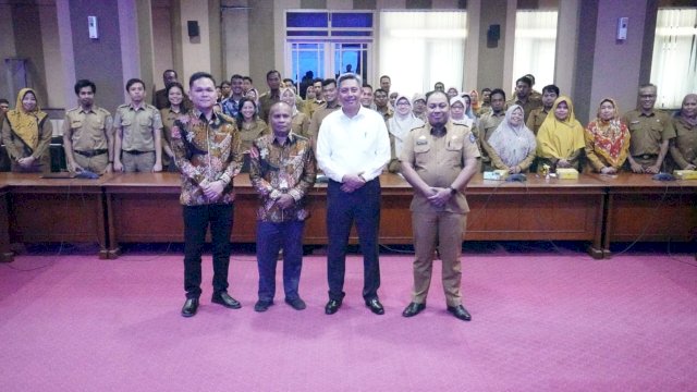 Sosialisasi Penginputan dan Pengukuran Indeks Pengelolaan Keuangan Daerah (IPKD) Tahun Anggaran 2022 Regional Sulawesi Selatan yang digelar di ruang Command Center, Kantor Gubernur Sulsel, Selasa 31 Oktober 2023.