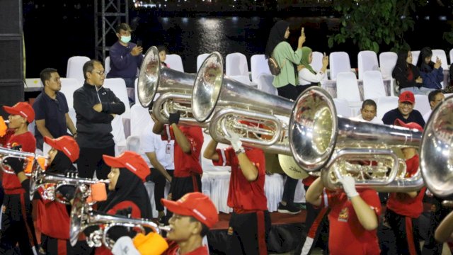 Wali Kota Makassar Moh Ramdhan Pomanto memantau kesiapan puncak peringatan HUT Kota Makassar ke-416, Rabu malam, (1/11/2023).