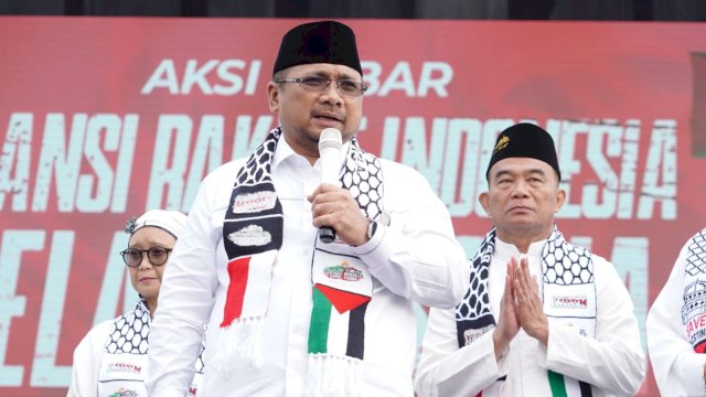 Menag saat menyampaikan orasi dalam Aksi Akbar Aliansi Rakyat Indonesia Bela Palestina di Monas, Jakarta, Minggu, 5 November 2023.