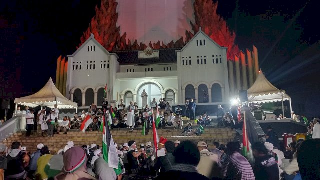 Aksi Bela Palestina, Ribuan Warga Padati Monumen Mandala Makassar