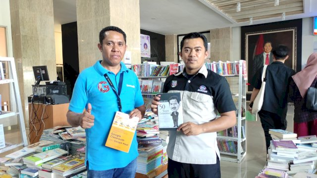 Unibos dan Gramedia Buka Gudang Pameran Buku