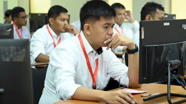 Calon Komisioner Komisi Penyiaran Indonesia Daerah (KPID) Provinsi Sulawesi Selatan Periode 2023 - 2026 kembali mengikuti tes psikologi atau psikotest.