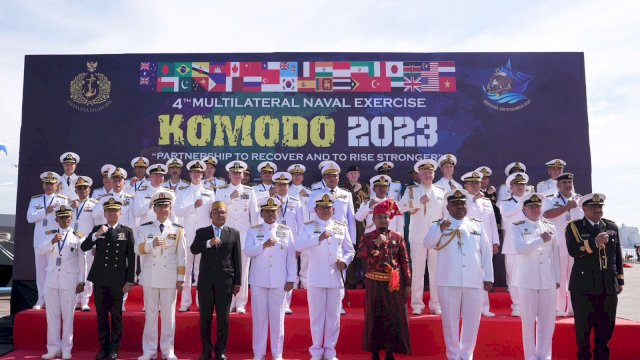 Gubernur Sulsel, Andi Sudirman Sulaiman menyambut baik atas penyelenggaraan Multilateral Naval Exercise Komodo (MNEK) 2023 berskala internasional di Kota Makassar, Sulsel.