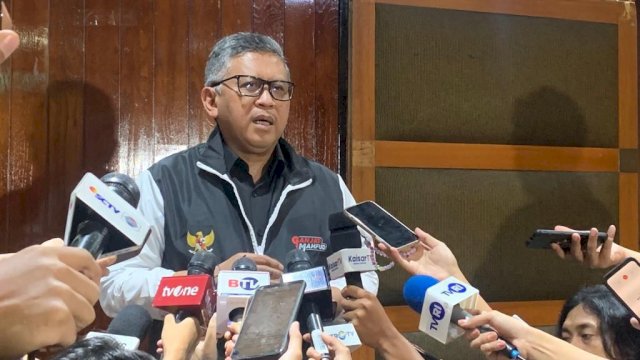 Hasto Sebut Menteri PDIP Tetap Jalankan Tugas meski Sudah Beda Jalan dengan Jokowi