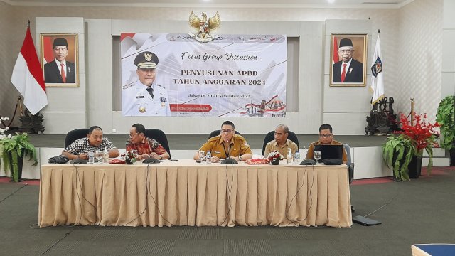Focus Group Discussion (FGD) Penyusunan APBD Tahun Anggaran 2024, di Kantor Kementerian Dalam Negeri (Kemendagri), Jakarta Pusat.
