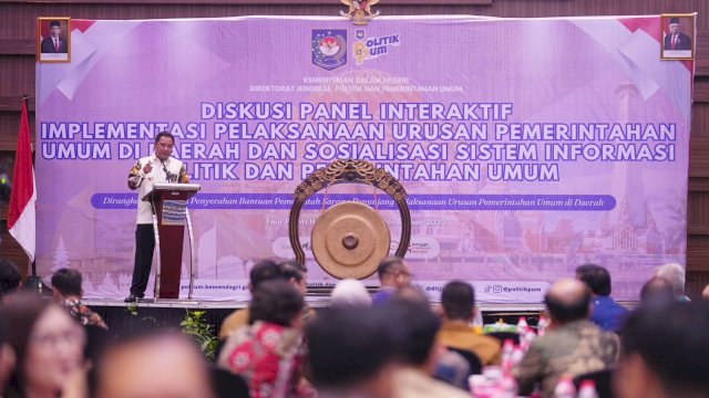 Diskusi Panel Interaktif Implementasi Pelaksanaan Urusan Pemerintahan Umum di Daerah dan Sosialisasi Sistem Informasi Politik dan Pemerintahan Umum, yang diselenggarakan di Four Points Hotel Makassar, Selasa, 28 November 2023. 