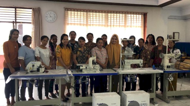 Dekranasda Sulsel terus melakukan pendampingan untuk potensi industri kerajinan yang ada di daerah, termasuk di Kabupaten Tana Toraja.