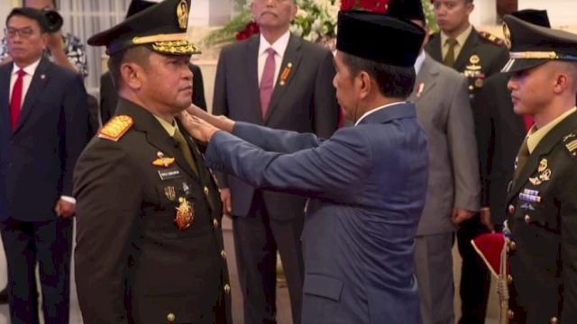 Letnan Maruli Simanjuntak Dilantik Jokowi sebagai KSAD