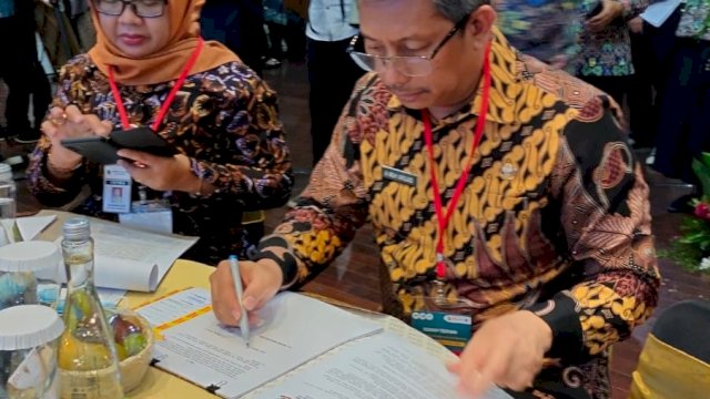 Acara Serah Terima Barang Milik Negara Kementerian PUPR Tahun 2023 dihadiri Pelaksana Harian (Plh) Sekretaris Daerah Provinsi Sulsel, Andi Muhammad Arsjad, di Auditorium Kementerian PUPR, Jakarta.