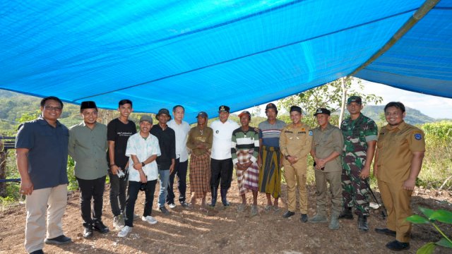 Pj Gubernur Bahtiar melakukan kunjungan kerja ke Desa Mattiro Walie, Kecamatan Bontocani, Kabupaten Bone, Selasa, 5 Desember 2023. 