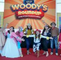 ASTON Makassar Rayakan Tahun Baru dengan Konsep "Woody's Roundup"