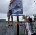 Pasca Debat Capres, Relawan AMIN Takalar Semangat Pasang APK Swadaya