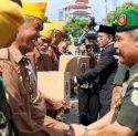Peringatan Hari Juang TNI AD ke-78, 10 Ribu Sembako Dibagikan ke Warga Makassar 