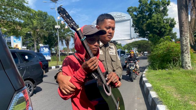 Usai Tertibkan Anjal, Mobil Patroli Dinsos Makassar Diserang, Armin Paera : Pelaku Sudah Diamankan Polsek Biringkanayya