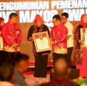 Balitbangda Beri Penghargaan kepada Enam Inovator Terbaik Pemkot Makassar 