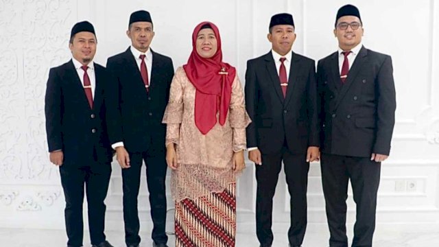 Lima komisioner KPU Kota Makassar periode 2023 - 2028 telah dilantik di Jakarta, Sabtu, 30 Desember 2023.