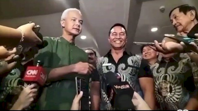PANGLIMA. Ganjar Pranowo didampingi mantan Panglima TNI sekaligus Wakil Ketua TPN Ganjar-Mahfud, Andika Perkasa.
