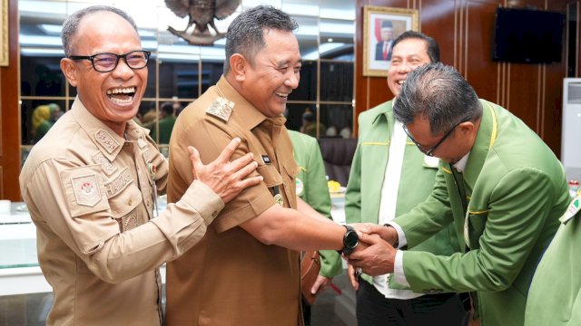 Badan Pengurus Wilayah (BPW) Kerukunan Keluarga Luwu Raya (KKLR) Sulsel menemui Pj Gubernur Sulsel Bahtiar Baharuddin.