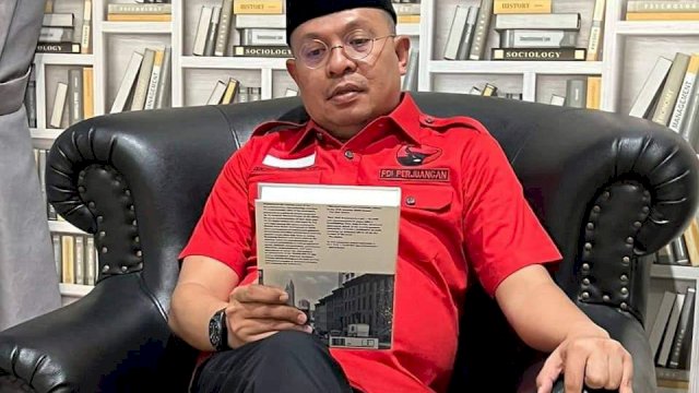 Caleg DPR RI PDI Perjuangan Dapil Sulsel 2, La Ode Abd Rauf. Ist