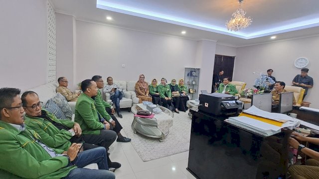 AUDIENS. Keluarga Luwu Raya (KKLR) Sulawesi Selatan akan menggelar sejumlah kegiatan menyemarakkan peringatan Hari Perlawanan Rakyat Luwu (HPRL) ke-78.
