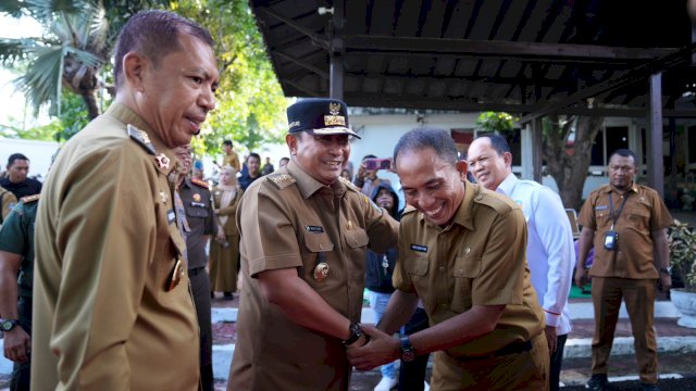 Pj Gubernur Sulsel Bahtiar Baharuddin bersilaturahmi dengan jajaran Forkopimda Parepare, KPU dan Bawaslu Parepare, Camat, Lurah, Babinsa dan Babikantimas se-Kota Parepare, di Rujab Wali Kota Parepare, Senin, 8 Januari 2024. 