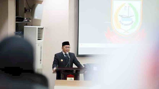 UNGGUL. 
Wali Kota Makassar Moh Ramdhan Pomanto mengapresiasi dan mengucap syukur atas raihan progresif SPBE. Apalagi mengusung Makassar Sombere&rsquo; dan Smart City.