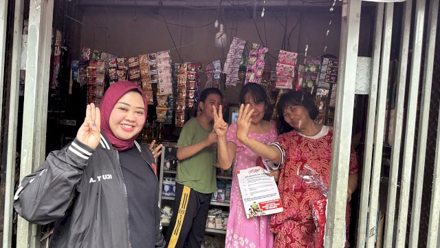 Ketua BMI Makassar Terjang Badai Kampanyekan Program Ganjar-Mahfud ke Warga 