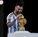 Messi Raih Gelar Pemain Terbaik FIFA Ketiga Kalinya