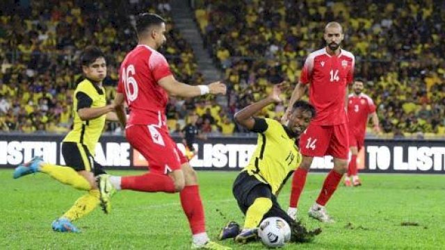 Timnas  Malaysia&nbsp;kalah dramatis 0-1 dari Bahrain pada pertandingan kedua Grup E Piala Asia 2023 di Stadion Jassim bin Hamad, Sabtu (20/01/2024).
