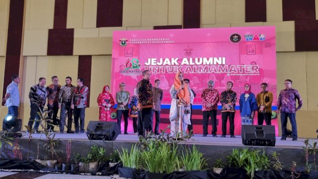 Alumni Fakultas Kedokteran Unhas Kumpulkan Donasi Ratusan Juta Untuk Rehabilitasi Gedung