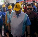 Dampingi Airlangga di Kampanye Prabowo, Taufan Pawe Tegaskan Partai Golkar Jadi Penyanggah Kemenangan 02