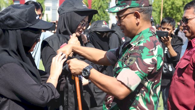 Ribuan pengawas Pemilu mengikuti apel siaga yang digelar Bawaslu.