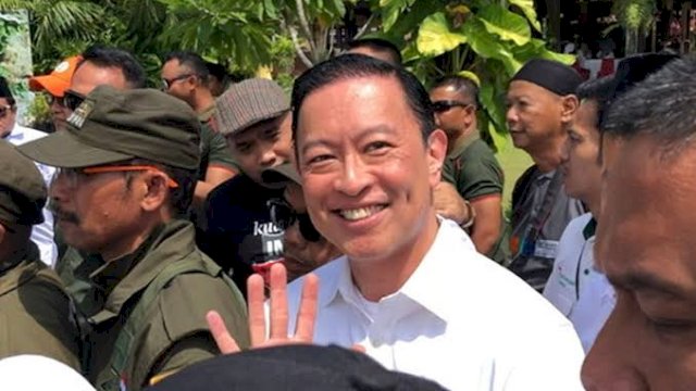 Captain Timnas AMIN, Thomas Trikasih Lembong&nbsp;atau&nbsp;Tom Lembong