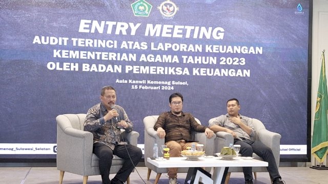 Entry Meeting Audit Terinci&nbsp; atas Laporan Keuangan Kementerian Agama Tahun 2023 oleh Badan Pemeriksa Keuangan (BPK) RI yang digelar di Aula Lantai II Kanwil Kemenag Sulsel, Kamis, 15 Februari 2024.
