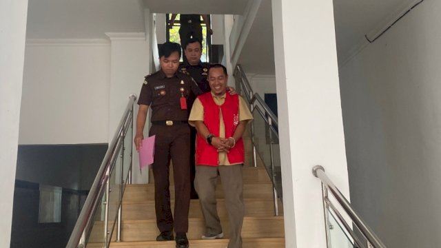 Tersangka MJ selaku Direktur CV BP, perusahaan bangunan konstruksi sipil di Turikale, Maros, Sulawesi Selatan, diduga telah melakukan tindak pidana penggelapan pajak.