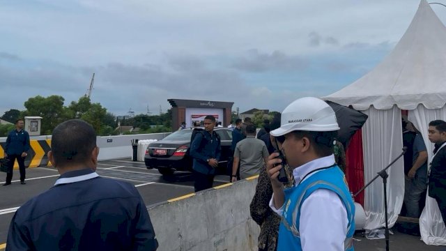 PT PLN (Persero) sukses mengawal pasokan listrik tanpa kedip dalam kunjungan kerja Presiden Joko Widodo (Jokowi) di Sulawesi Selatan.