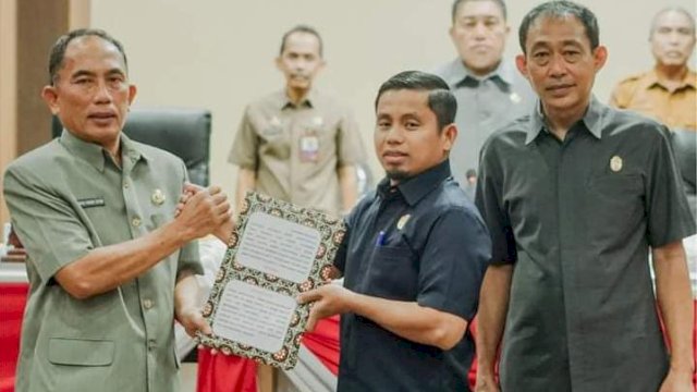 RPJPD 2025-2045 Diserahkan Pemkot Parepare Kepada DPRD