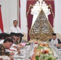 Rapat Kabinet Jokowi Bahas Program Makan Siang Gratis Prabowo 