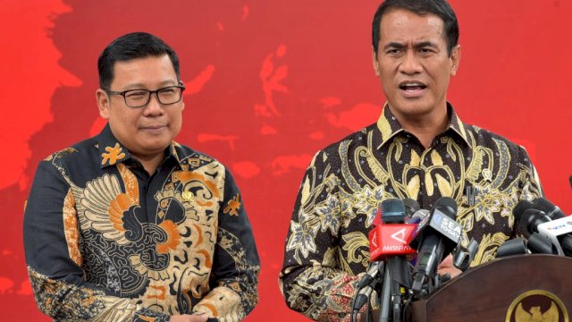 Mentan Amran usai mengikuti rapat terbatas (ratas) yang dipimpin oleh Presiden RI Joko Widodo (Jokowi), di Kompleks Istana Kepresidenan Jakarta, kemarin, Senin, 26 Februari 2024.