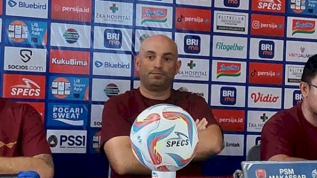 Pelatih&nbsp;PSM Makassar&nbsp;Bernardo Tavares