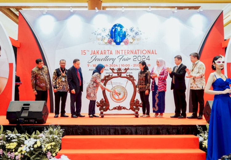 Kinerja Industri Perhiasan Kian Berkilau