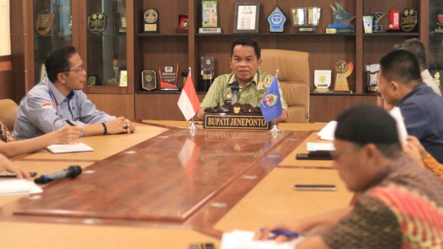 Baznas Terima Zakat ASN Pemprov Sulsel dari Pj Gubernur