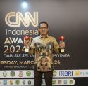 Terangi Pelosok dan Dinilai Terdepan dalam Transisi Energi, PLN Raih Dua Penghargaan CNN Indonesia Awards 2024