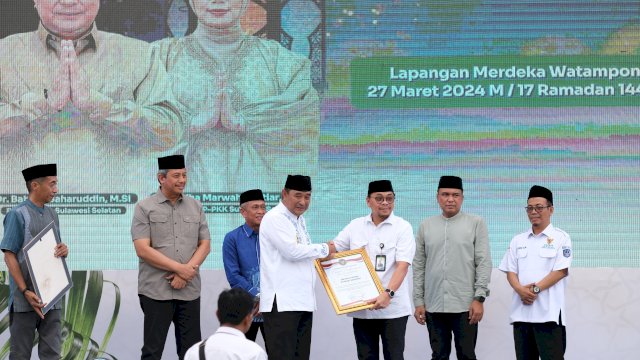 Pj Gubernur Sulsel Apresiasi PT Vale atas Dukungan Gerakan Sedekah Bibit dan Penghijauan